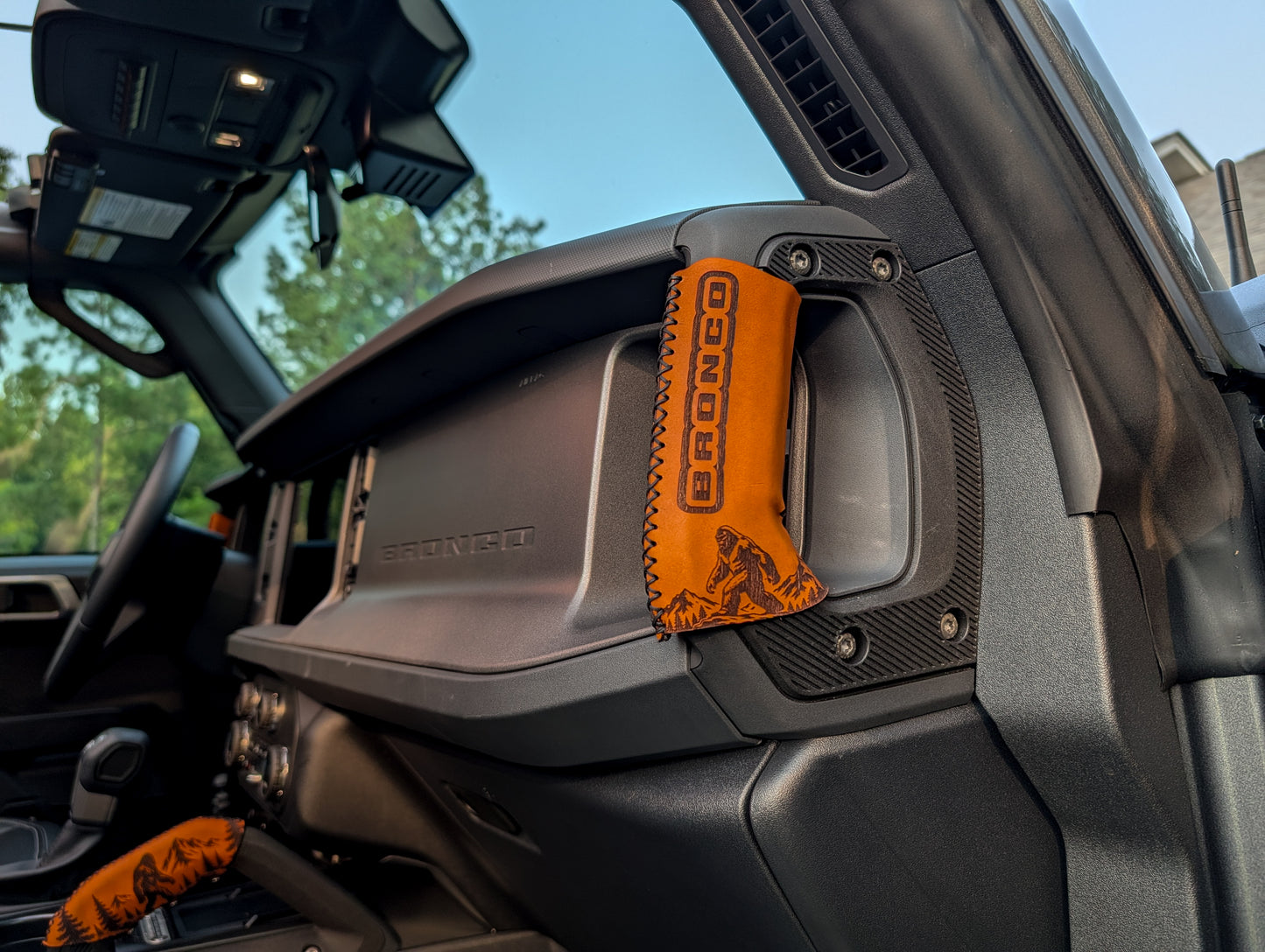 2021+ Ford Bronco Leather Grab Handle Wrap Set | Full Grain Leather Interior Accessories