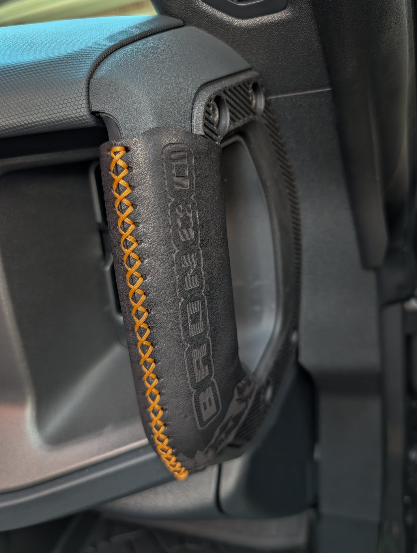2021+ Ford Bronco Leather Grab Handle Wrap Set | Full Grain Leather Interior Accessories