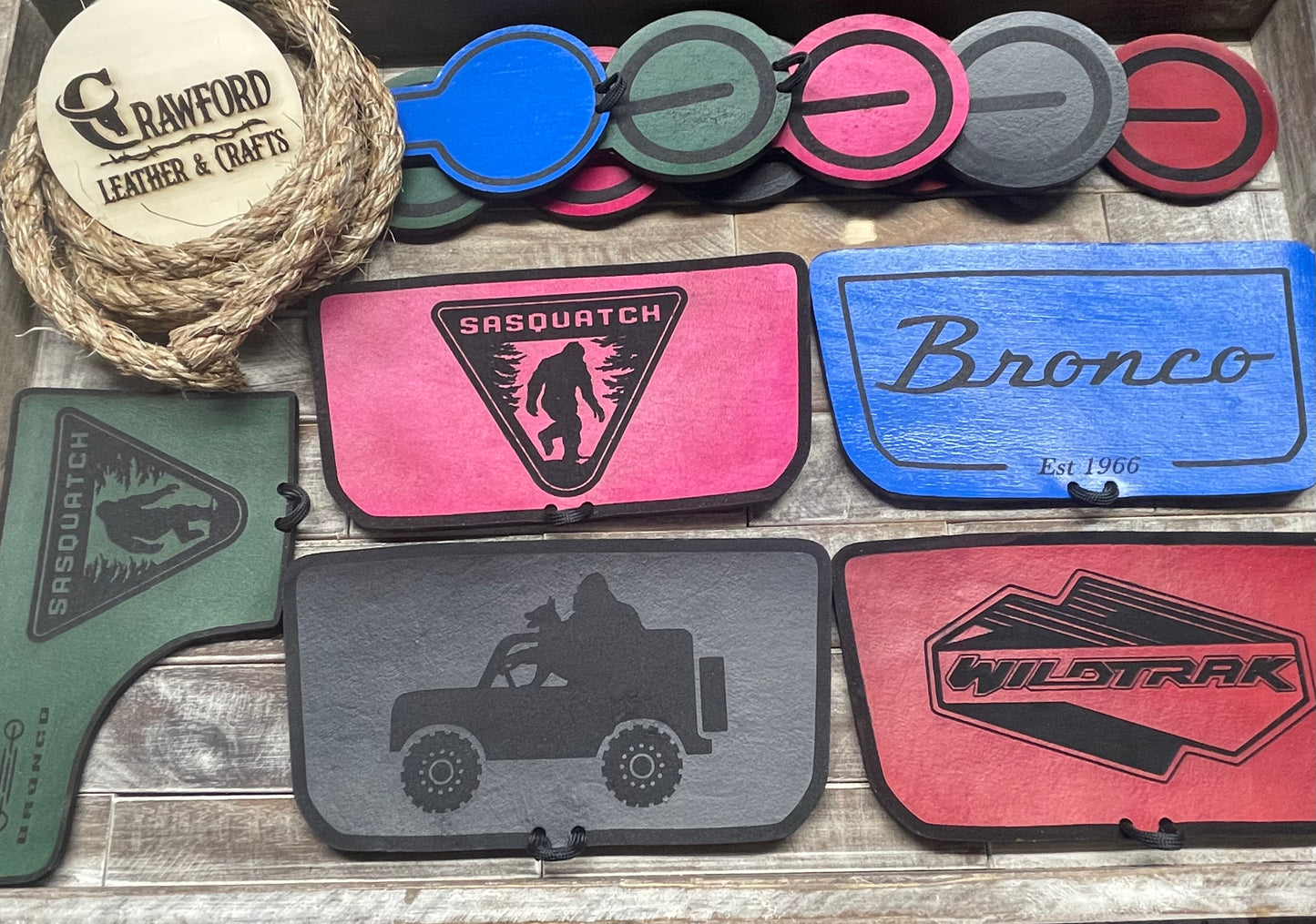 Ford Bronco Leather Tray & Cup Holder Insert | 2021–2024 | Custom Bronco Logo | Handmade Leather (Automatic Transmission)