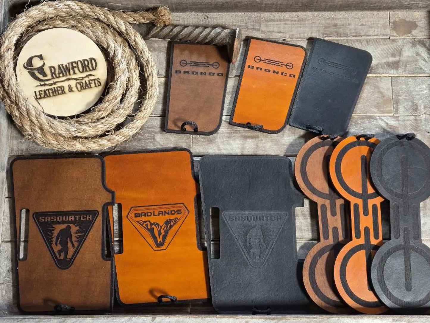 Ford Bronco Leather Tray & Cup Holder Insert | 2025+ | Custom Bronco Logo | Handmade Leather (Automatic Transmission)